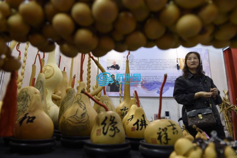第八届中国（浙江）工艺美术精品博览会启幕