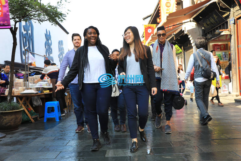 2016中国杭州大学生旅游节外国留学生说杭州活动（河坊街站）(10)