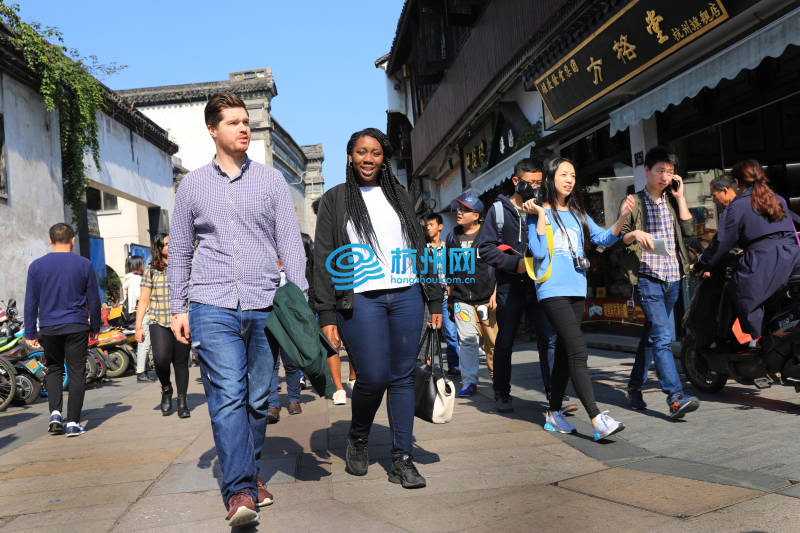 2016中国杭州大学生旅游节外国留学生说杭州活动（河坊街站）(12)