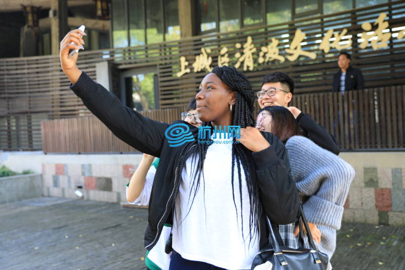 2016中国杭州大学生旅游节外国留学生说杭州活动（河坊街站）(18)