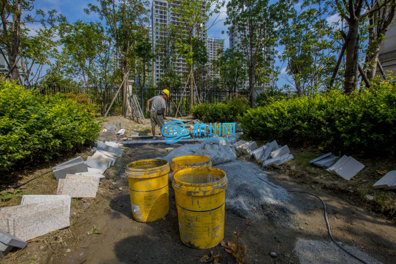 中海御道房地产项目施工现场拍摄(08)