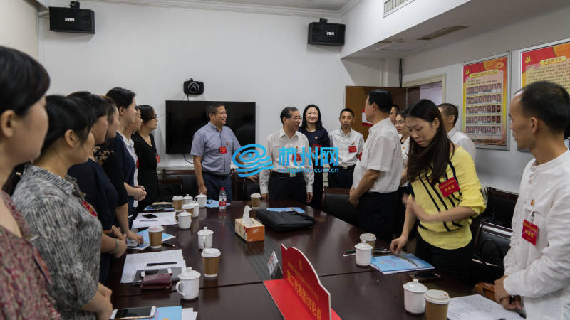 杭州市江干区工会第八次代表大会隆重开幕(07)