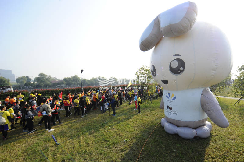 2018国际（杭州）毅行大会激情开走(21)