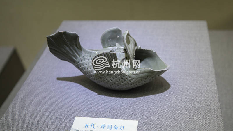 今年杭州考古新鲜事儿真不少 迄今发现最早的一块玻璃砖长啥样？(06)