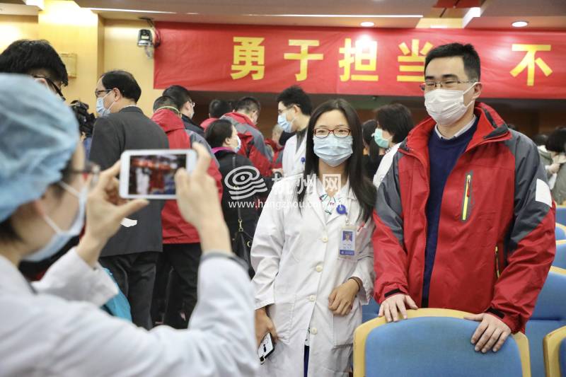 全员到！浙江453人最强医疗队出征赴鄂 接管武汉协和3个重症区室 (19)