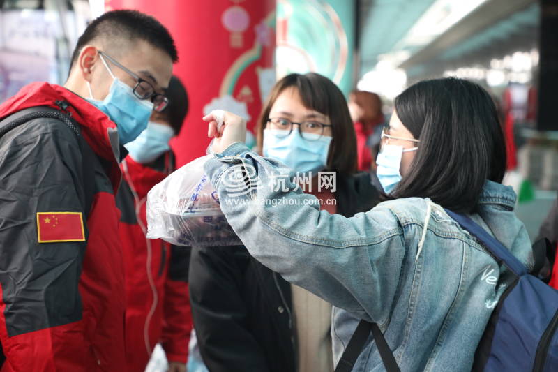 全员到！浙江453人最强医疗队出征赴鄂 接管武汉协和3个重症区室 (25)