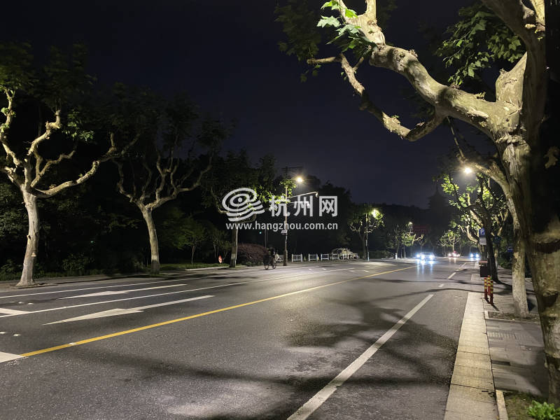 杭州夜马路：街道，出租车，网约车(02)