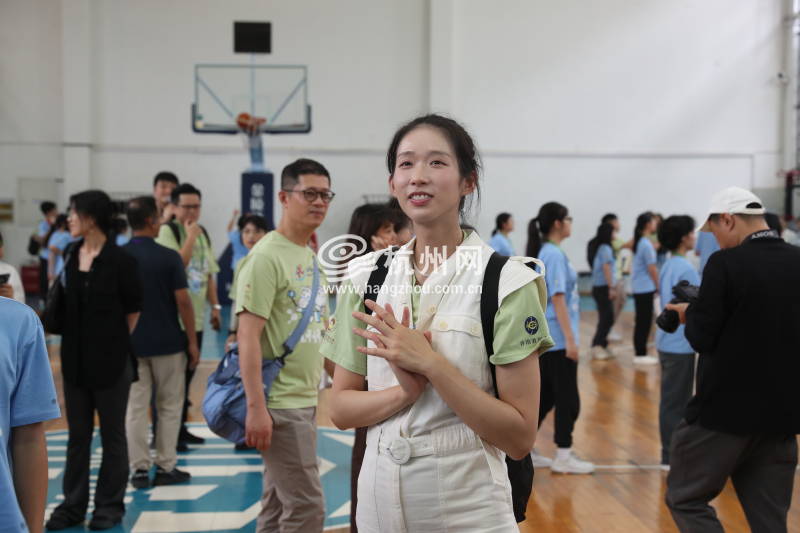 江旻憓在杭分享运动经历：钟爱击剑是因为喜欢“打架”(04)